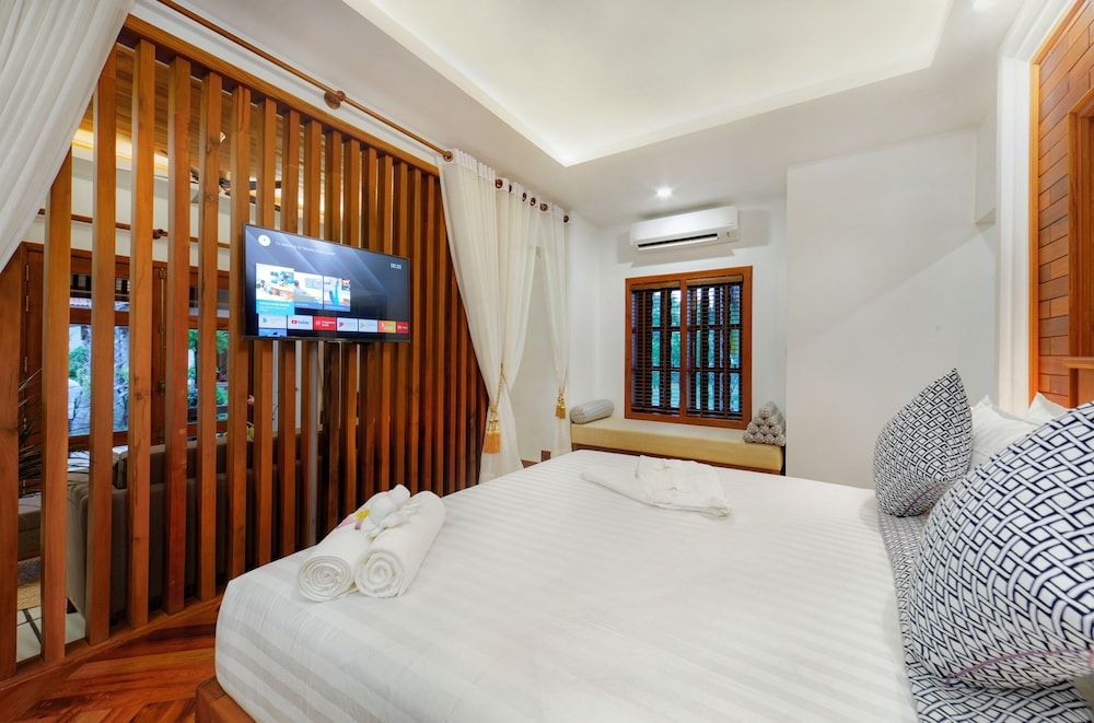 Angkor Privilege Resort and Spa Villa Suite with Pool Access