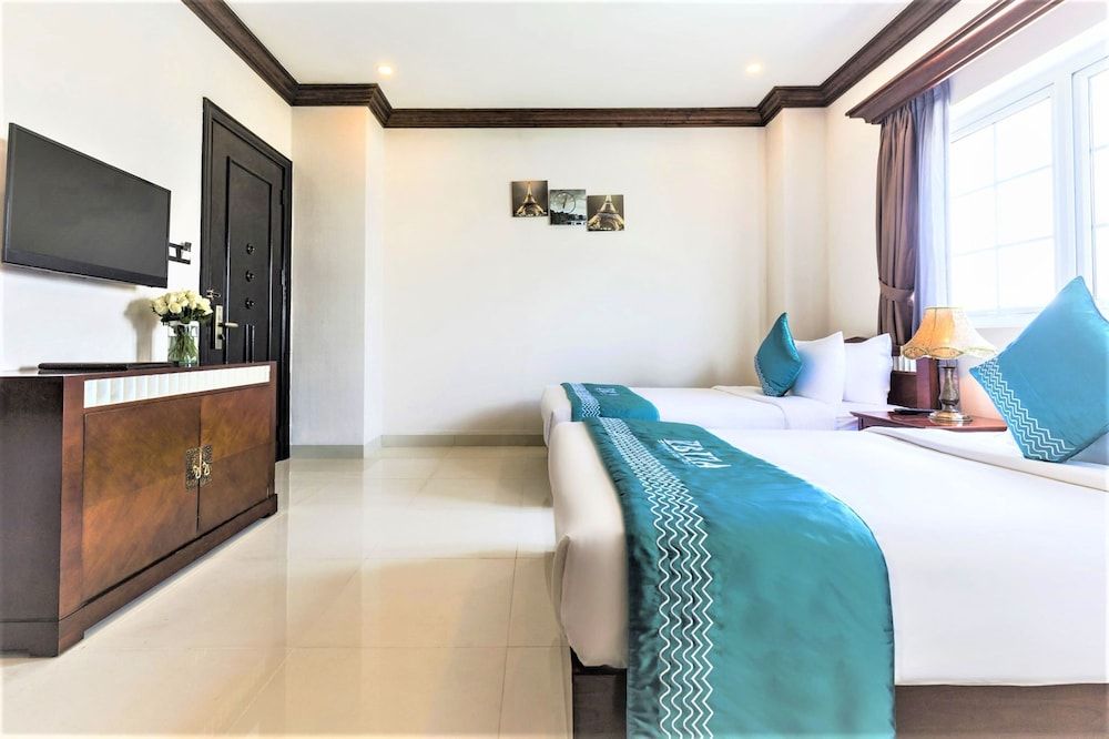 undefined IBIZA Riverfront Da Nang Hotel 8