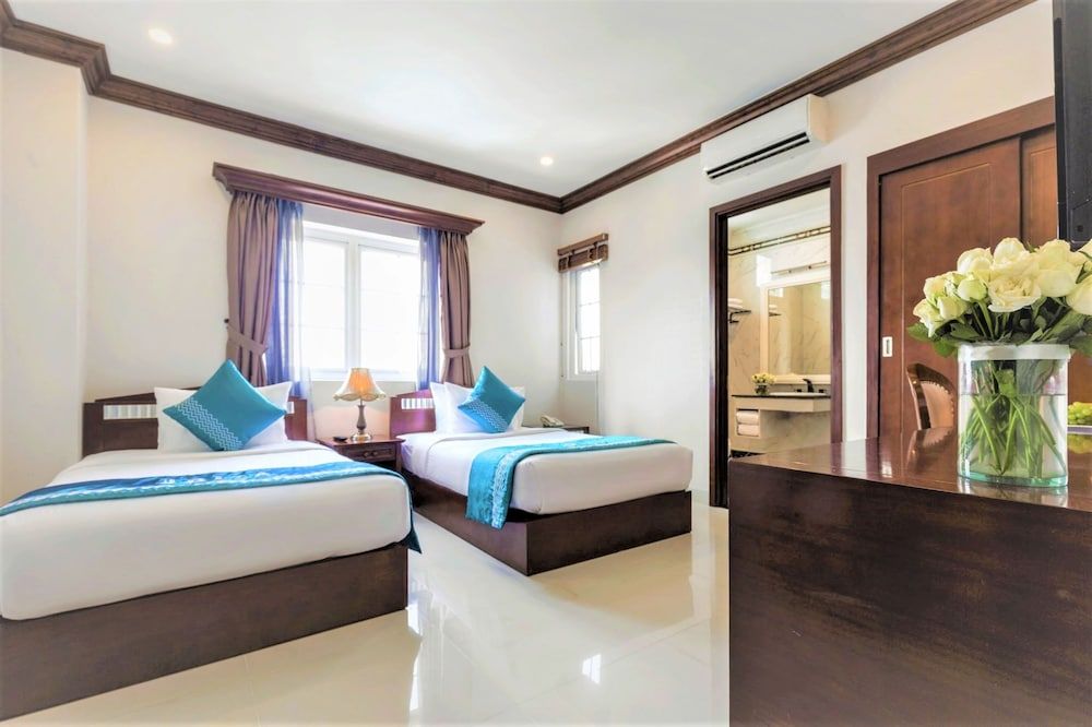 undefined IBIZA Riverfront Da Nang Hotel 9