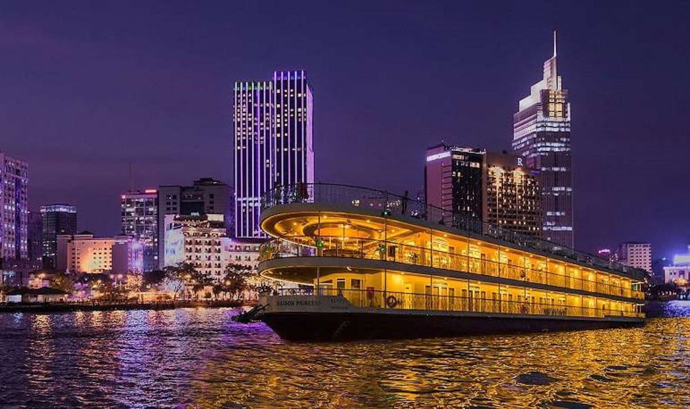 undefined The One Premium Hotel 8