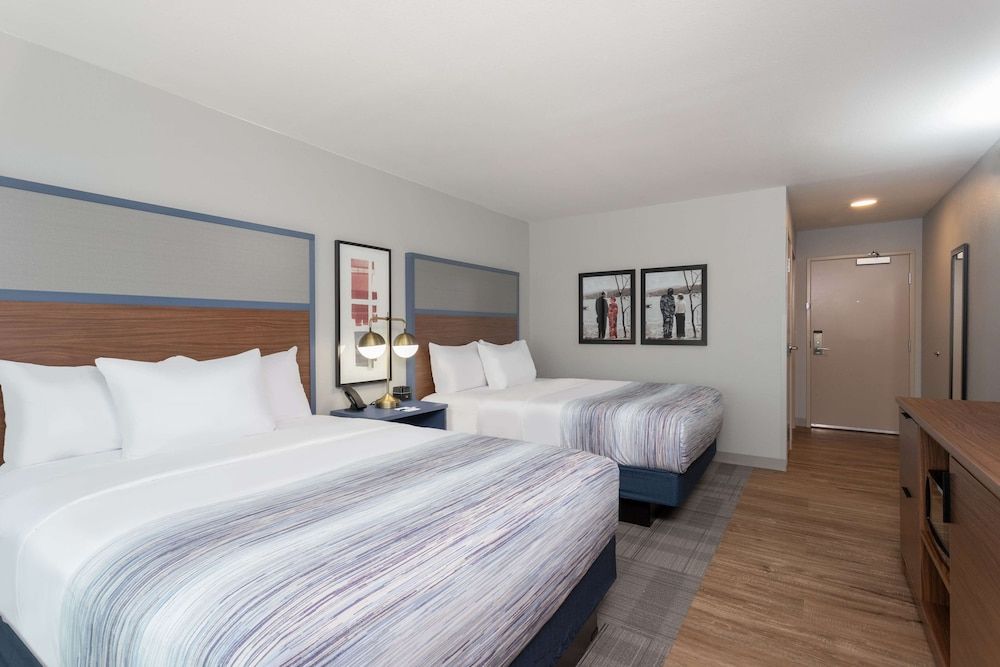 Room, 2 Queen Beds, Non Smoking