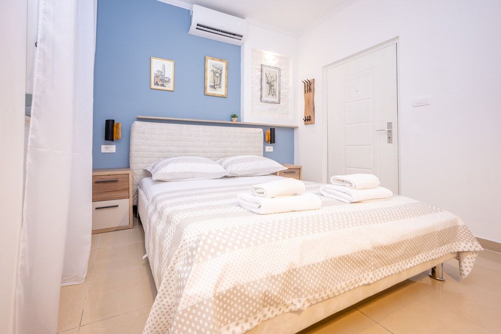 undefined Apartment Bosanska