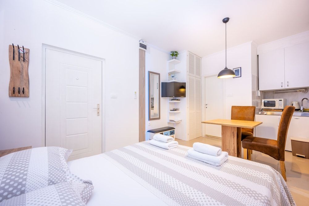 undefined Apartment Bosanska 5