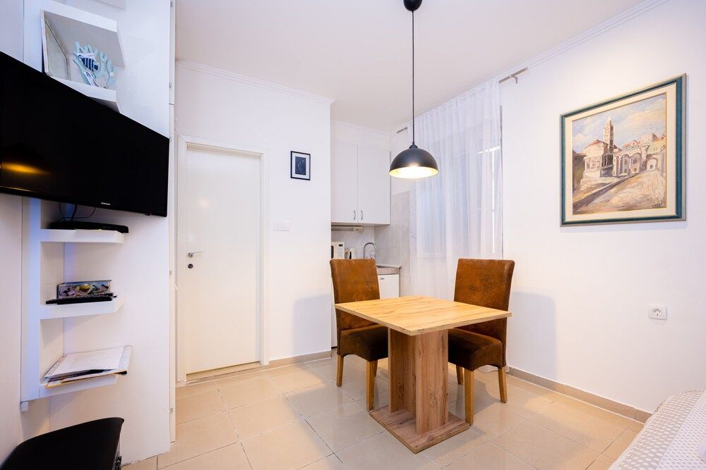 undefined Apartment Bosanska 10
