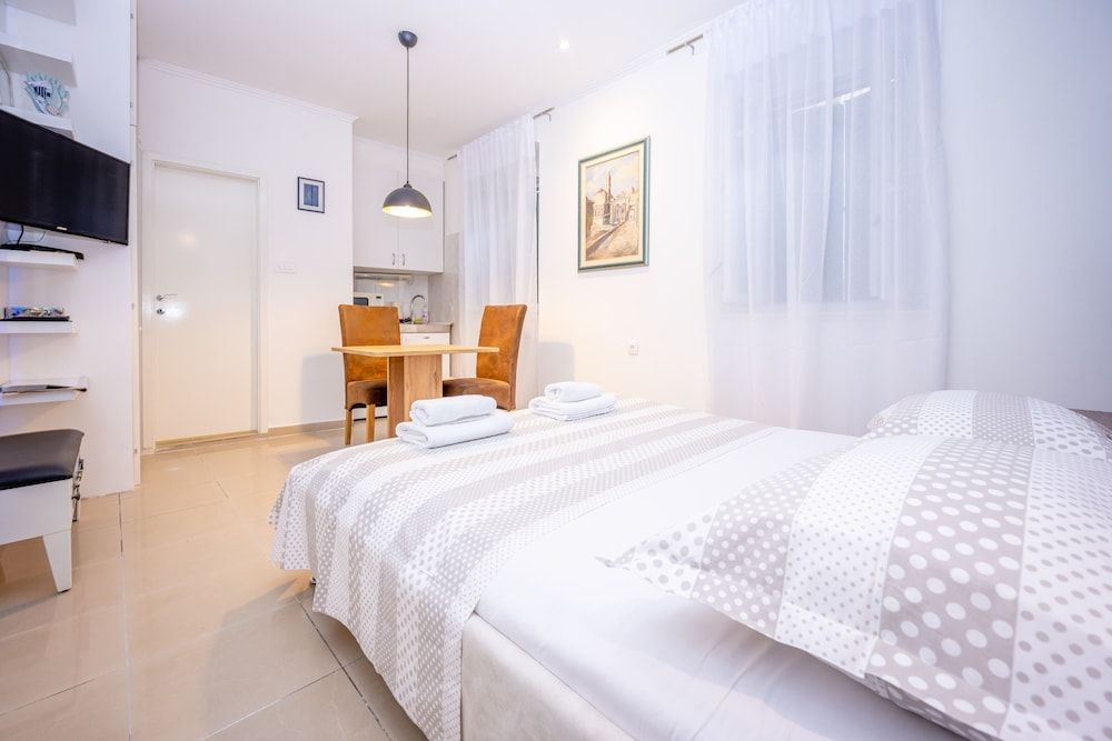 undefined Apartment Bosanska 3