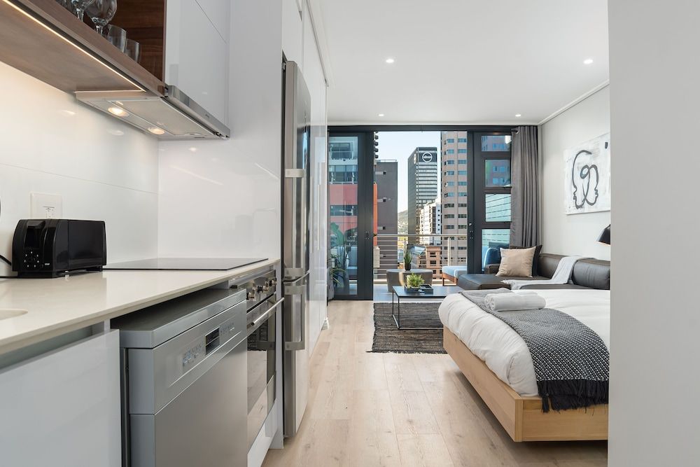 16 on Bree Luxury Apartments Premium Studio 6