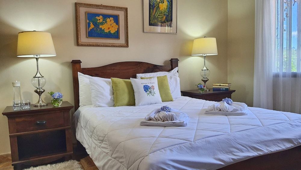 Villa Alejandro Standard Room 4