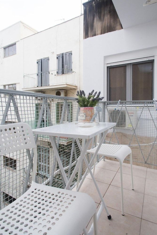 Acropolis Heart Apartment 12