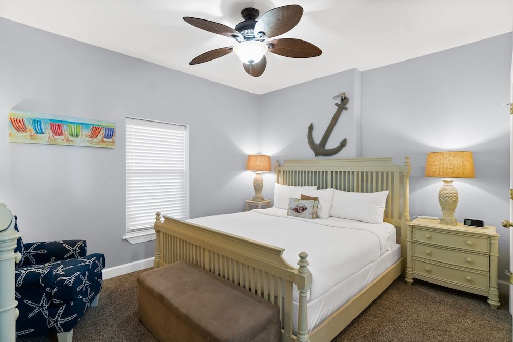 Condo, 3 Bedrooms, Sea View (502)