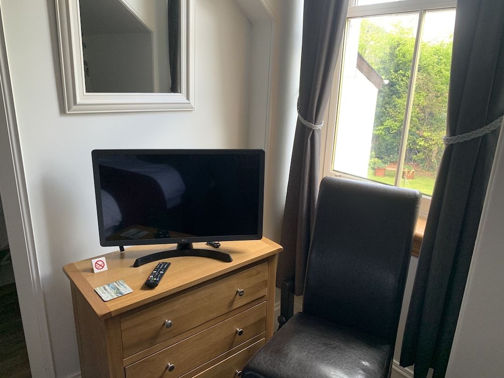 Morlea Bed & Breakfast Double Room, Ensuite (Room 1) 7