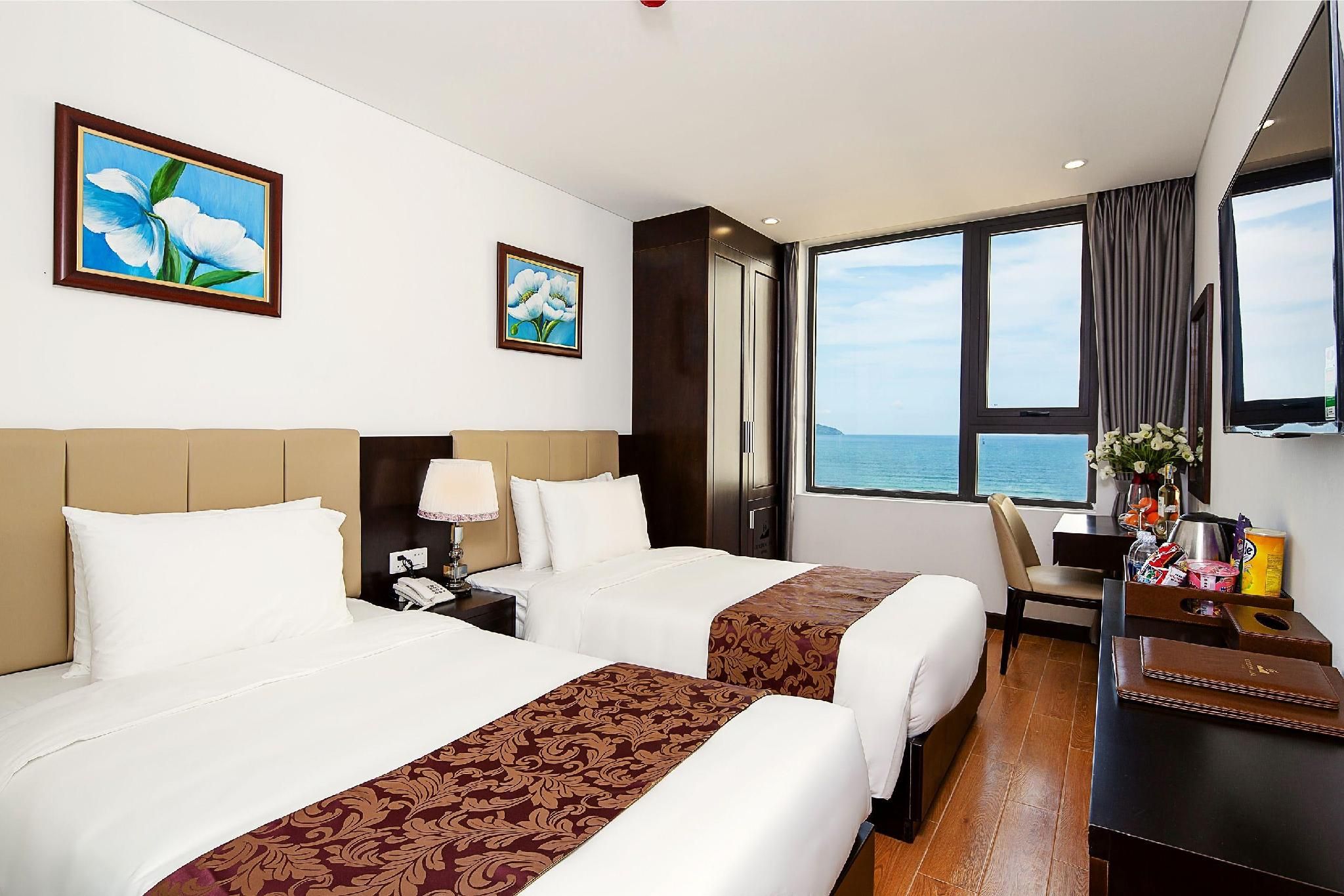 undefined Golden Line Danang Hotel 3