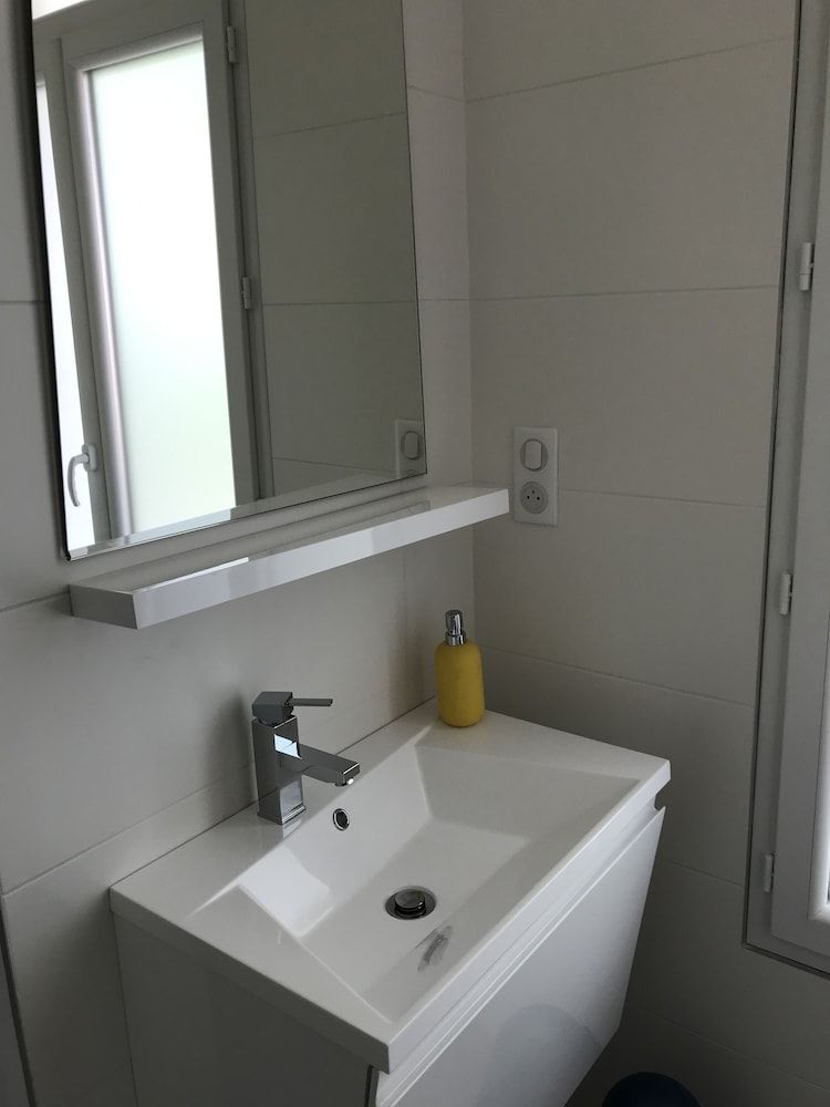 Domaine de Selhac Double or Twin Room, Non Smoking (Psychedelic) 3