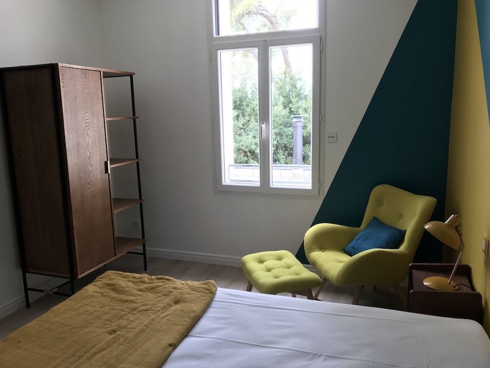 Domaine de Selhac Double or Twin Room, Non Smoking (Psychedelic) 2