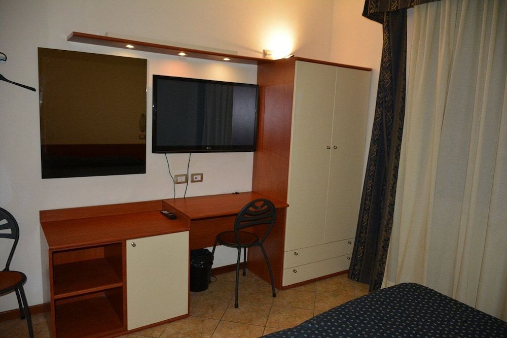 undefined Al Palazzo dei Priori Hotel 8