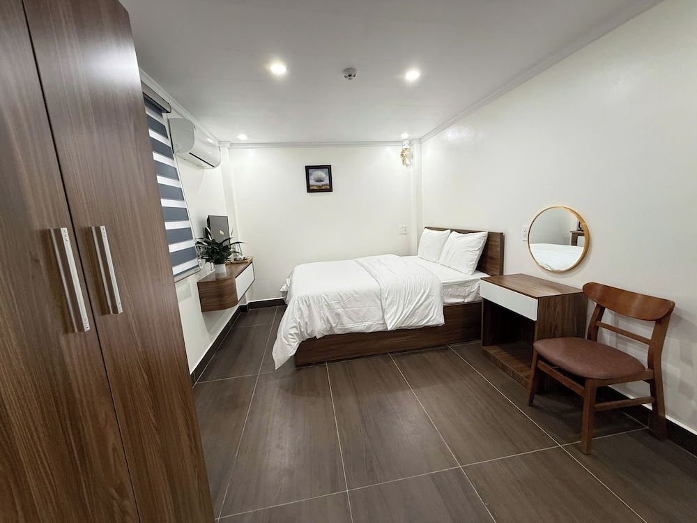 Family Transit 2 Hotel Signature Double Room 8