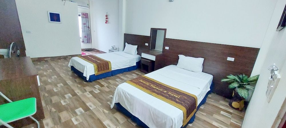 undefined Family Transit 2 Hotel 3