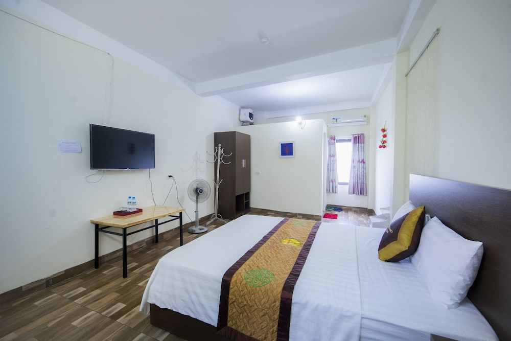 Family Transit 2 Hotel Signature Double Room 13