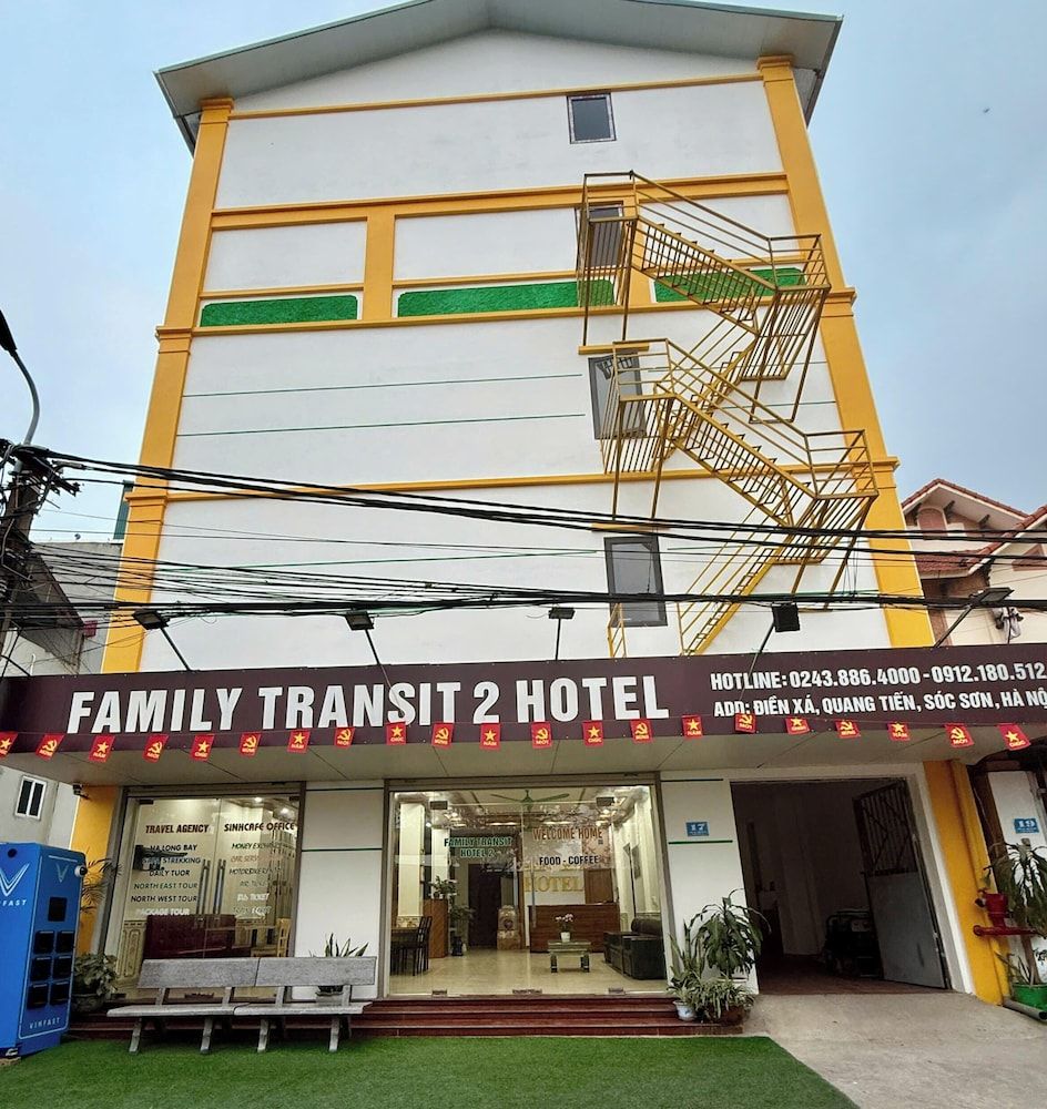 undefined Family Transit 2 Hotel 5