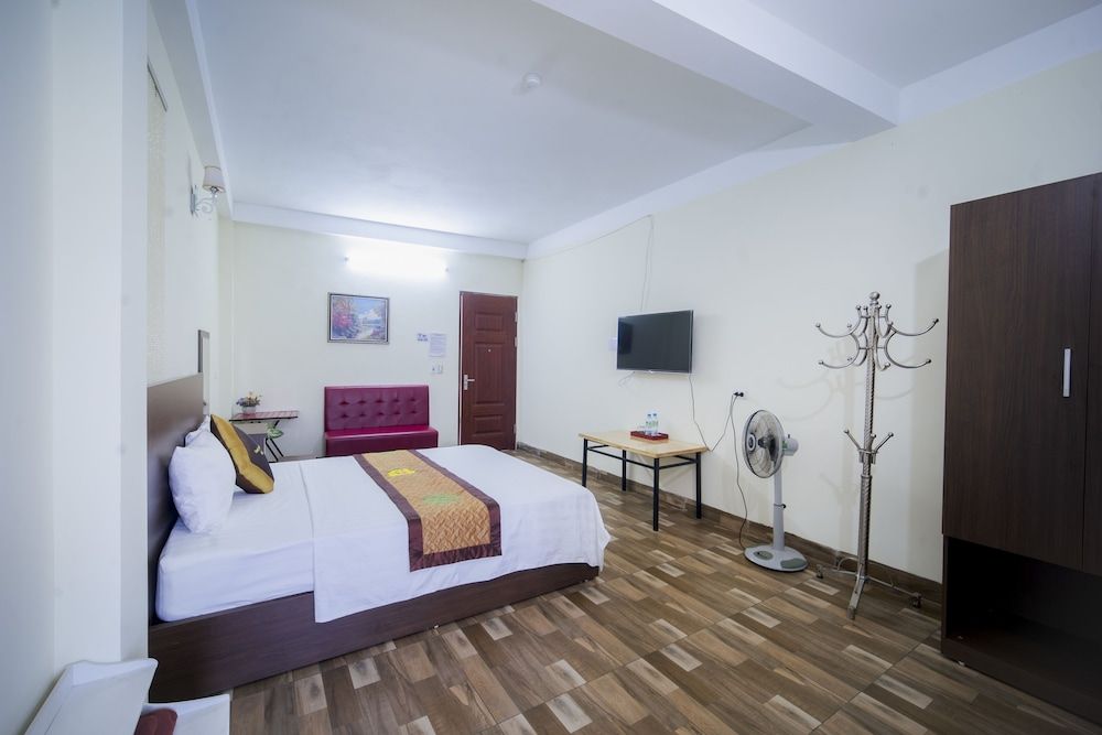 undefined Family Transit 2 Hotel 7