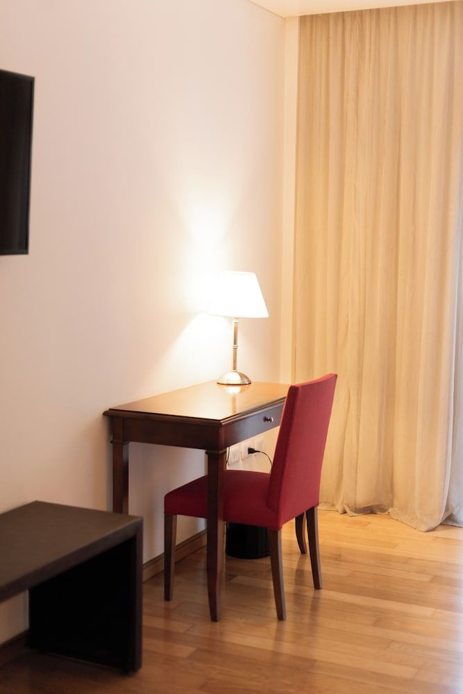 Hotel Plaza Central Canning Deluxe Room 12