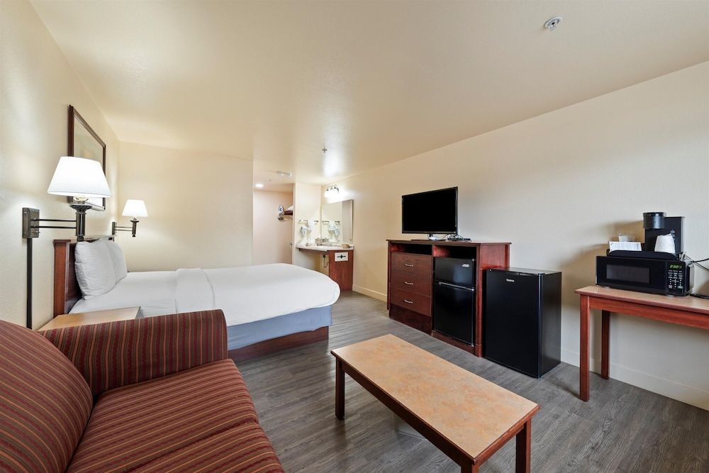 Deluxe Room, 1 King Bed