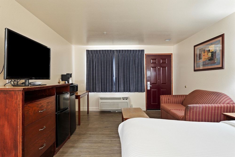 Basic Single Room