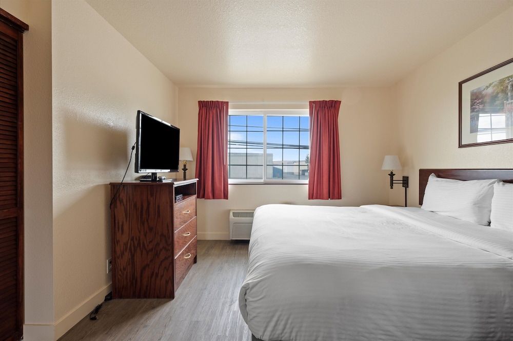 Basic Single Room