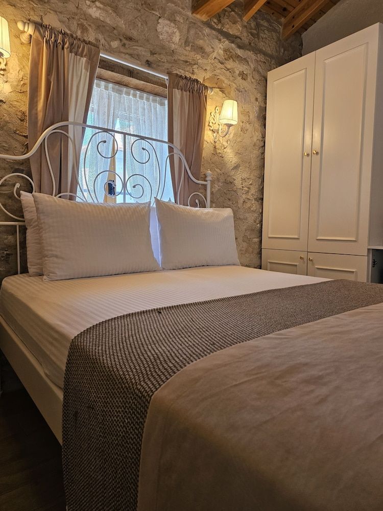 Kugu Urla Design Double Room 2