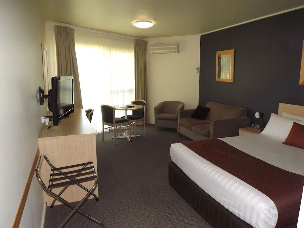 Mildura Golf Resort Superior Double Room 2