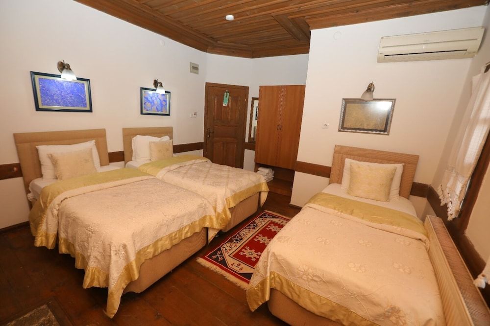 Ebrulu Konak - Special Class Standard Triple Room 5