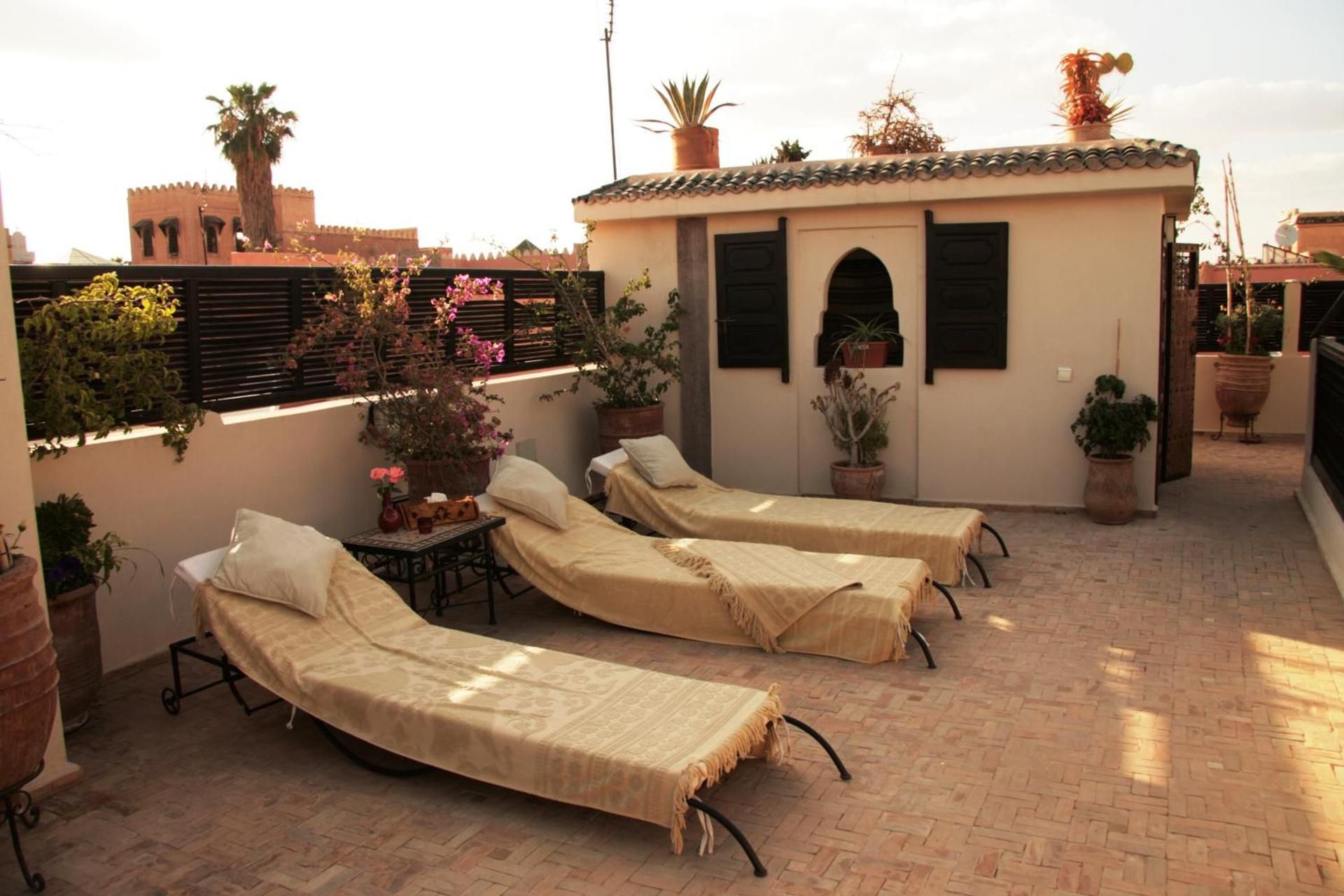 undefined Riad Diana 10