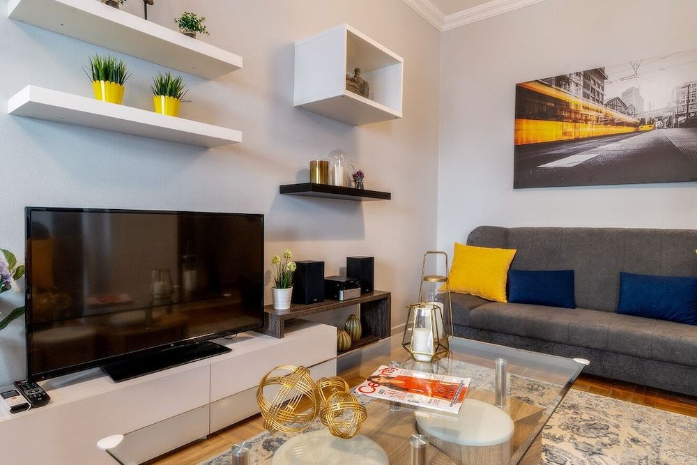 Corona Deluxe Apt Must Deluxe Apartment (Corona) 23