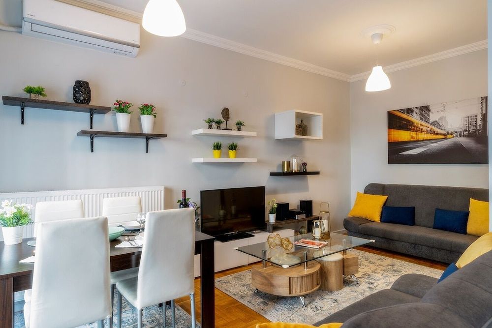 Corona Deluxe Apt Must Deluxe Apartment (Corona) 19