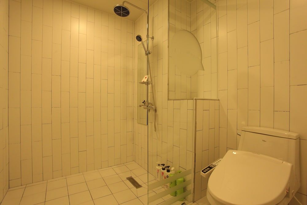 Hotel Yaja Guri Sutaek Standard Room (Check-in: Mon-Thu 6 PM, Fri-Sun 9 PM) 14