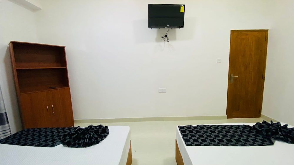 Aloft Grand Hotel Family Room 2