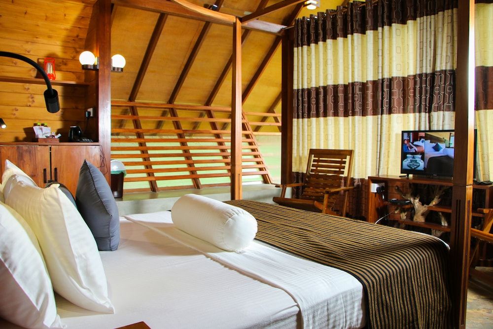 Aloft Grand Hotel Deluxe Chalet