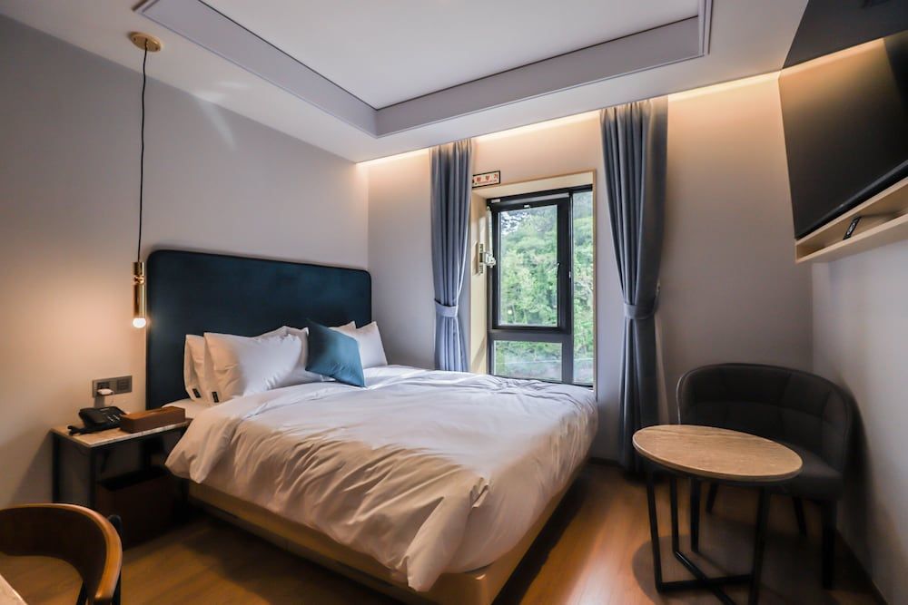 Brown Dot Hotel Gijang Station