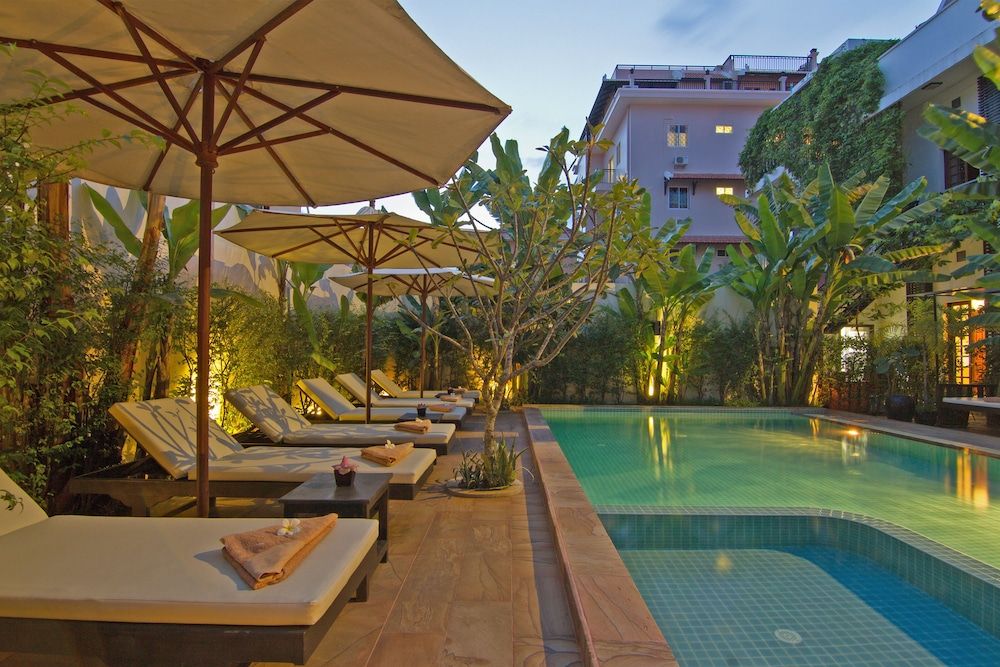 undefined Apsara Centrepole Hotel