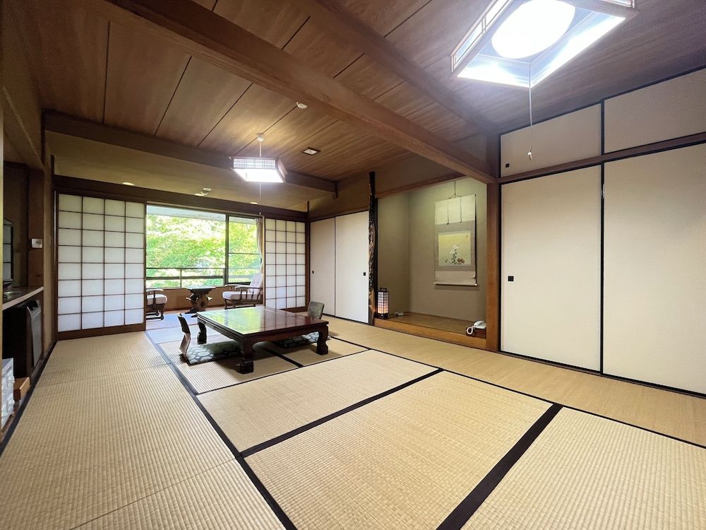 Onsen Ryokan Mitake Japanese Style Room for 5 Guests 5