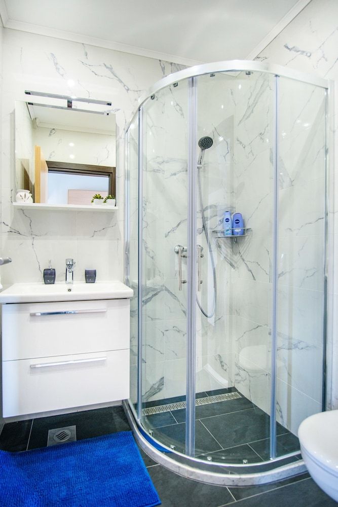 California Apartments III Superior Penthouse, Marina View 15