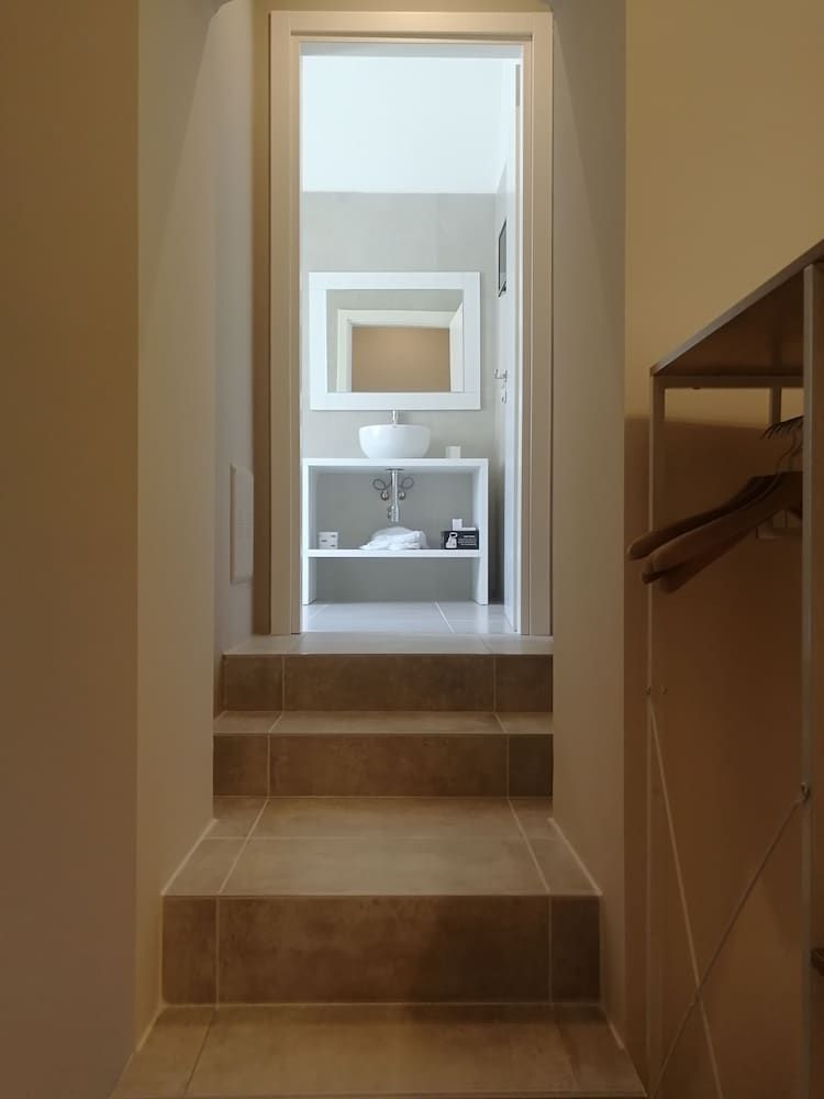 Gatto Bianco Duchessa Standard Double Room (Ametista) (2 pax) 5