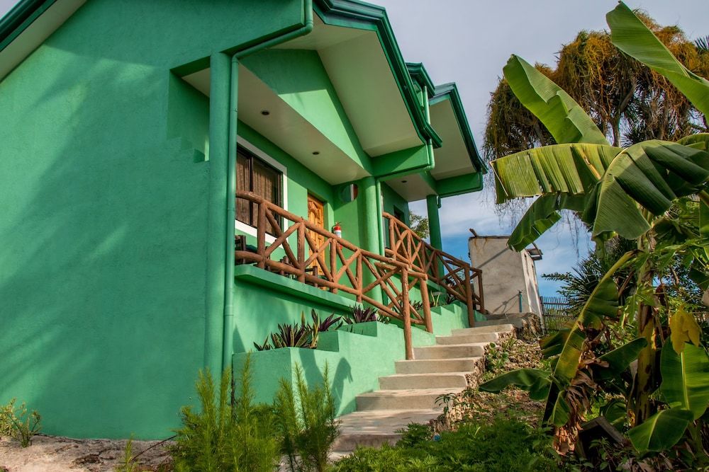 undefined Moonlight Resort 5