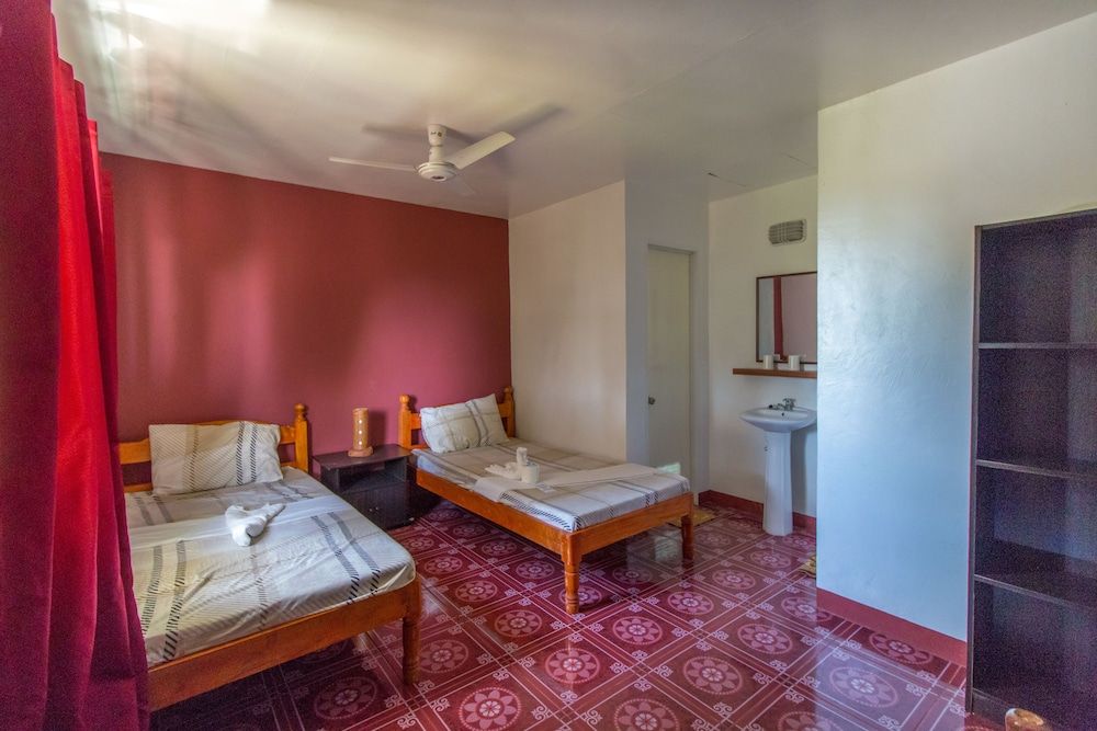 Moonlight Resort Standard Fan Room 21