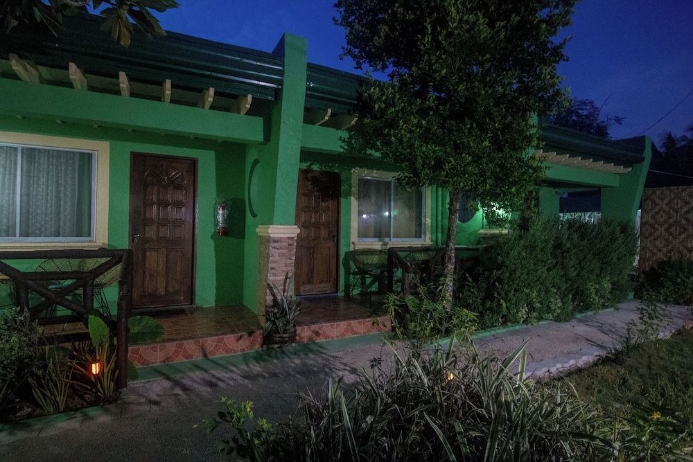 undefined Moonlight Resort 9