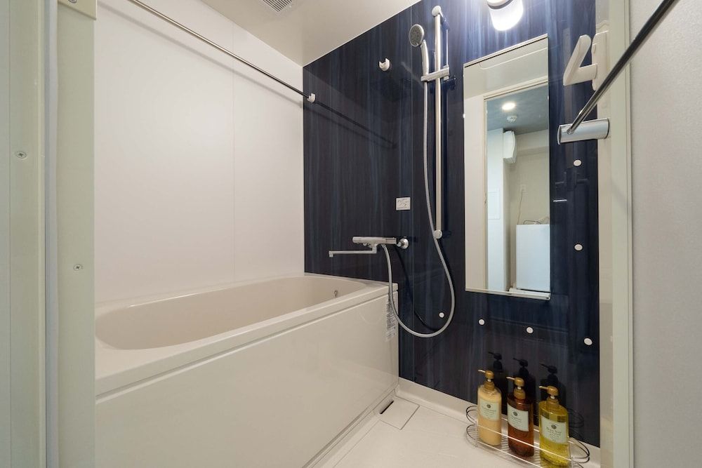 RESI STAY Kyo Ryuvilux Nijo Standard Quad 6