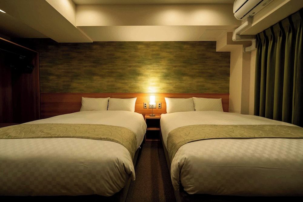 RESI STAY Kyo Ryuvilux Nijo Standard Quad 5