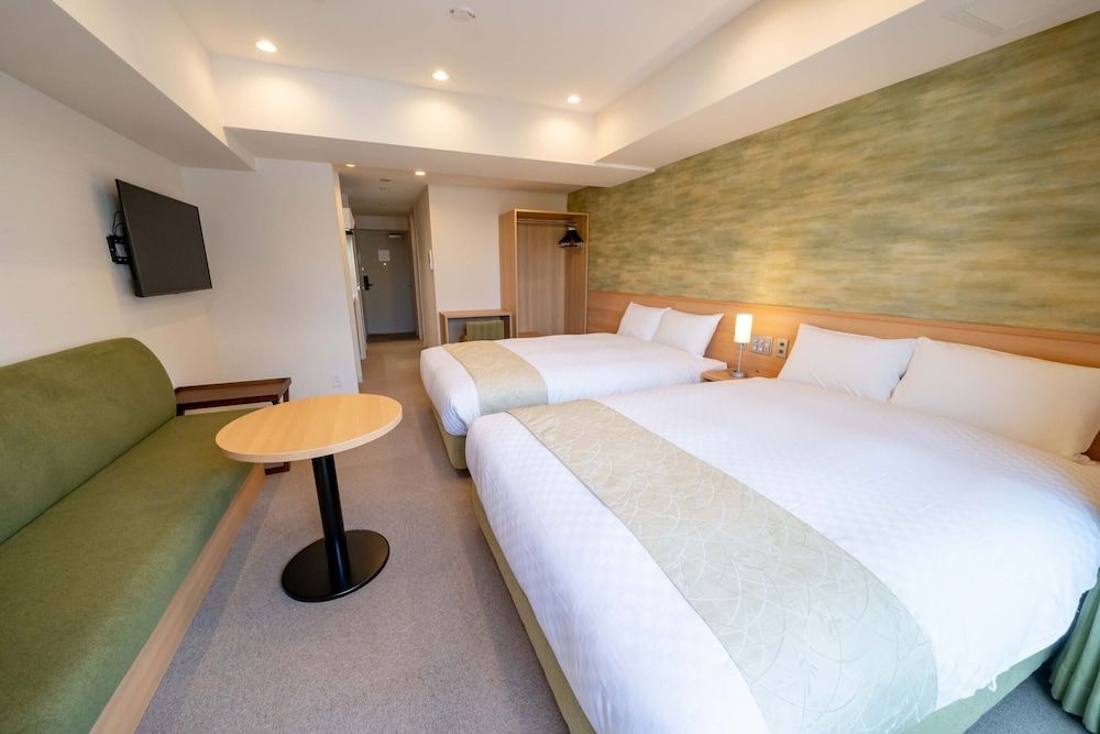 RESI STAY Kyo Ryuvilux Nijo Standard Quad 2