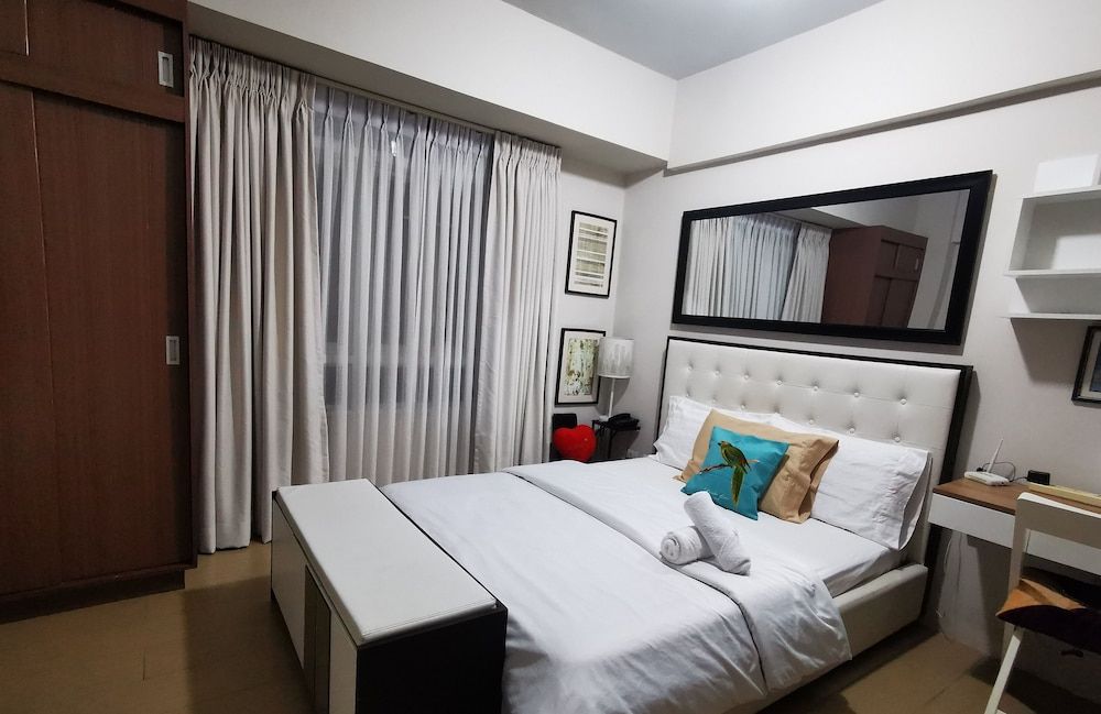 Cecillian Place Condotel Deluxe Condo, 1 Queen Bed, Accessible, Non Smoking 3