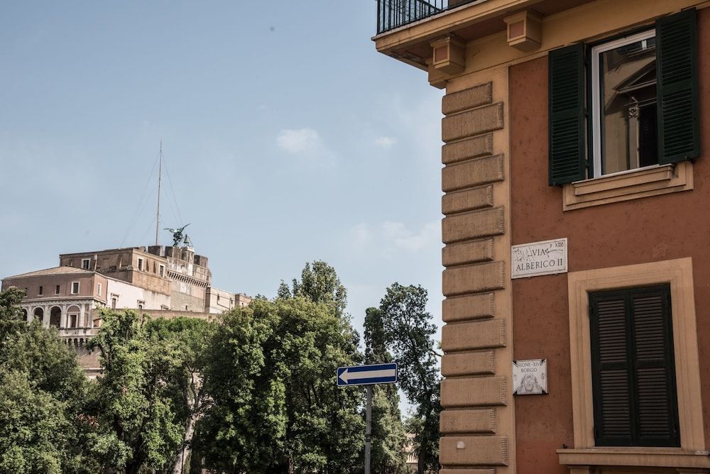 undefined Domus Alberico 6