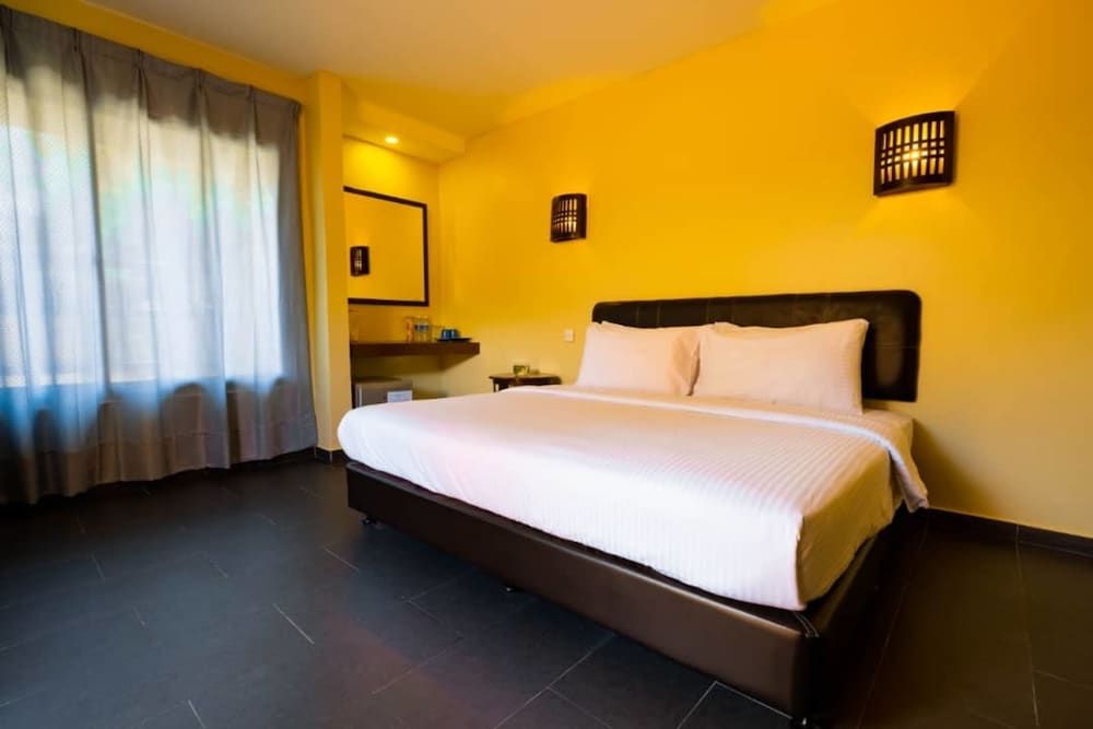 Coconut Beach Villa Langkawi Garden Private Villa - closed bathroom 2